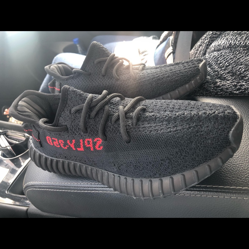 Adidas Yeezys 350 Boost V2